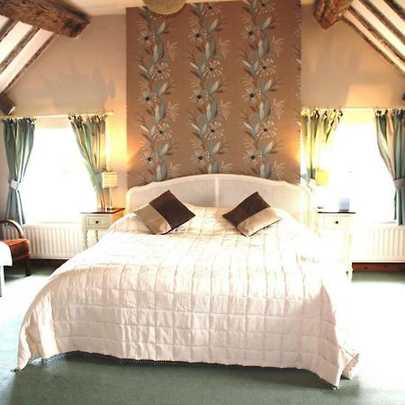 Bed and Breakfast Moreton Hall Farm Newport  Exterior foto