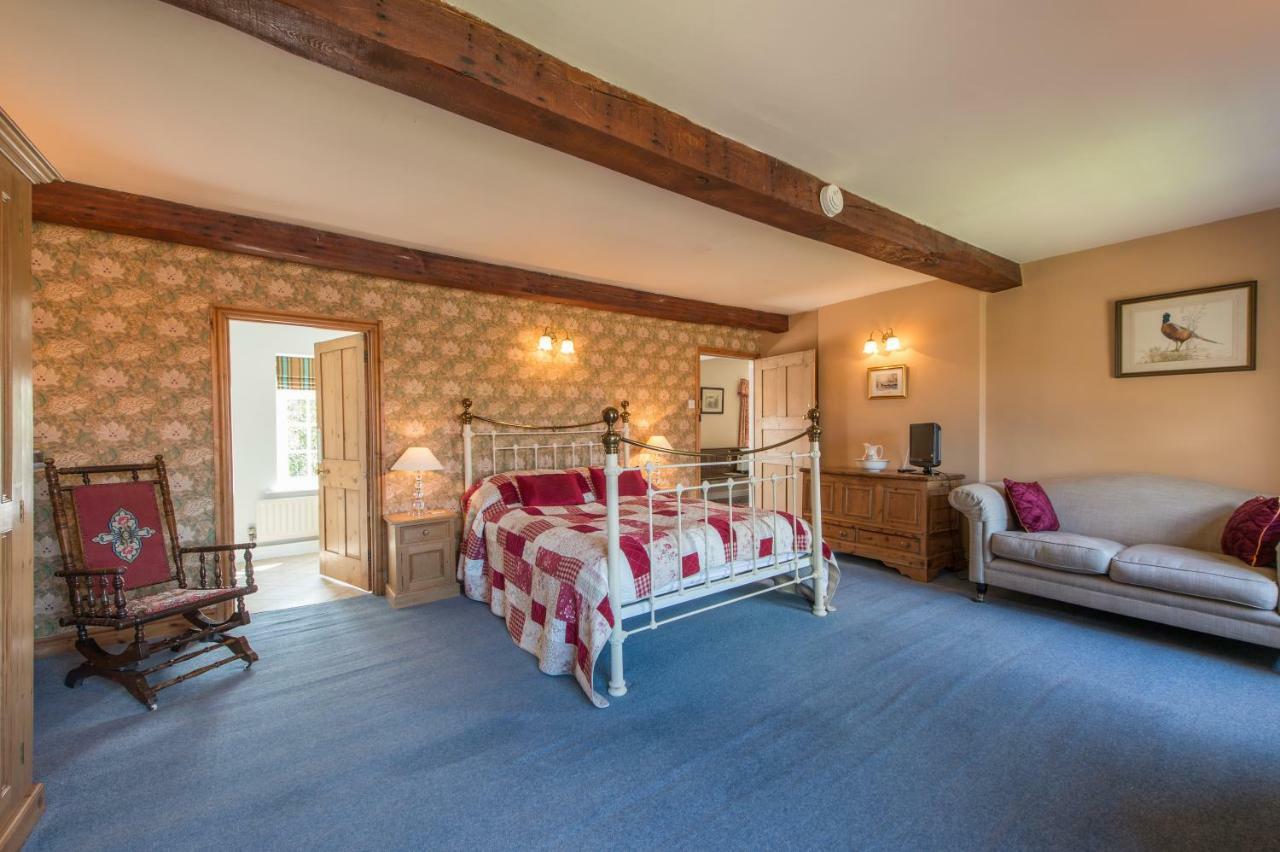 Bed and Breakfast Moreton Hall Farm Newport  Exterior foto