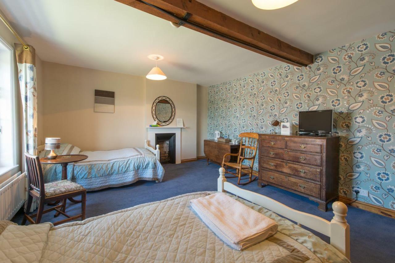 Bed and Breakfast Moreton Hall Farm Newport  Exterior foto